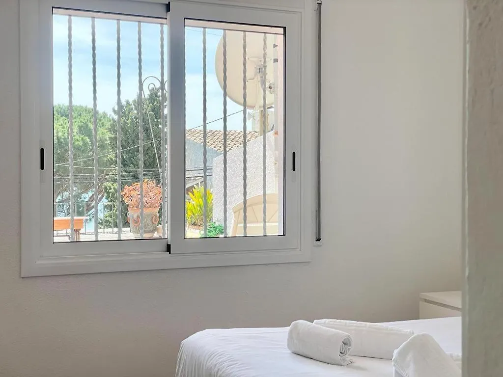 Apartamento Familiar En Canyelles Roses Spain